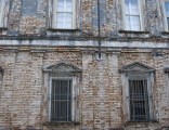  Comin, Isabella
, Dettaglio di una partizione della facciata principale su Via Giacomo Matte
otti
